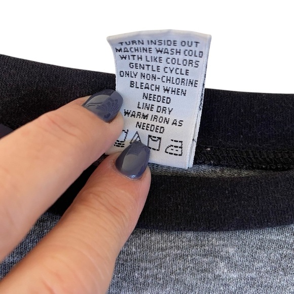 Red Hot Chili Peppers 2017 Tour Band Concert Rock Tee 3/4 Sleeve T Shirt SZ S - Picture 5 of 7